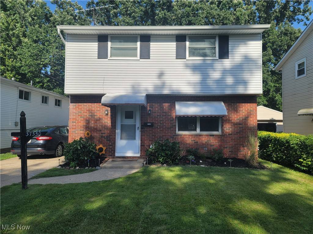37350 Green DR, Eastlake, OH 44095