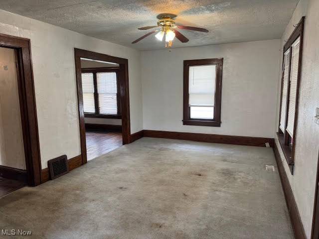 Ravenna, OH 44266,634 S Chestnut ST