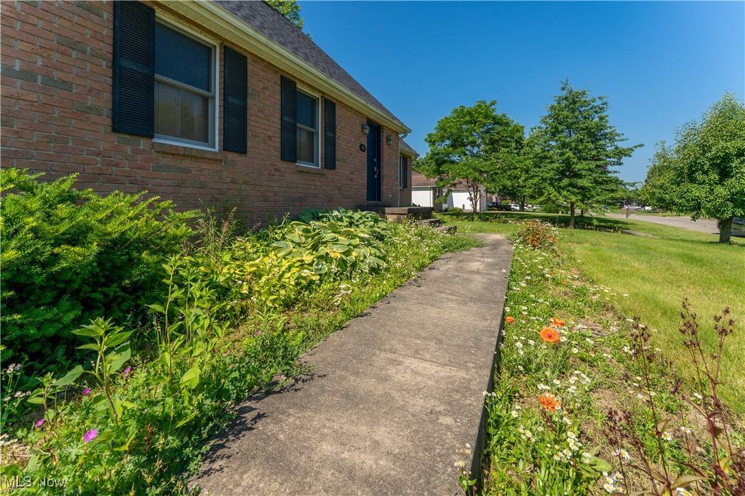 Cortland, OH 44410,233 Robbies RUN