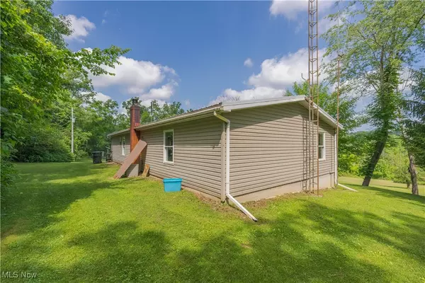 Carrollton, OH 44615,2176 Pageant RD SE