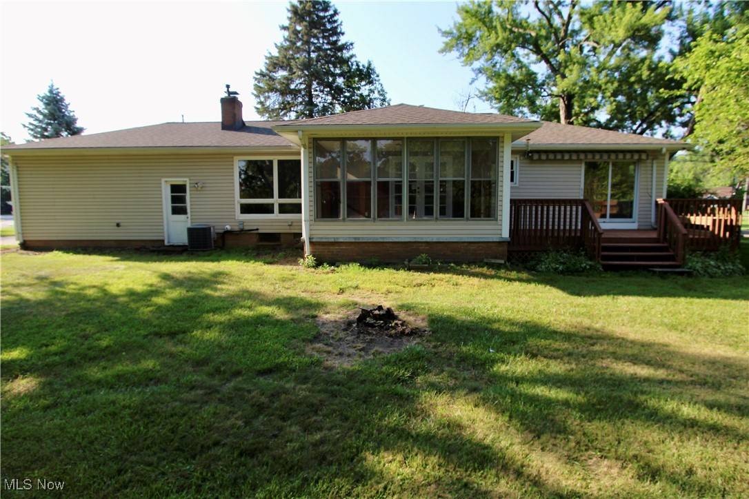 Fairview Park, OH 44126,22420 Mastick RD