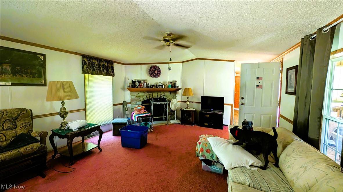 New Cumberland, WV 26047,99 Chestnut