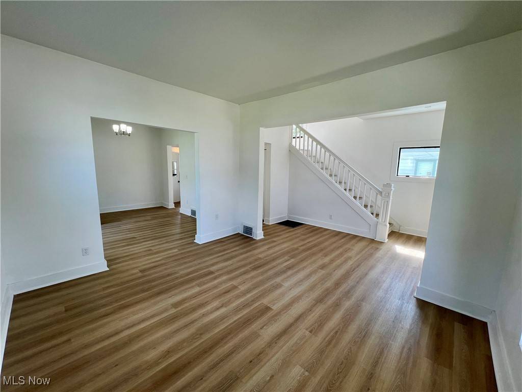 Lorain, OH 44055,117 W 29th ST