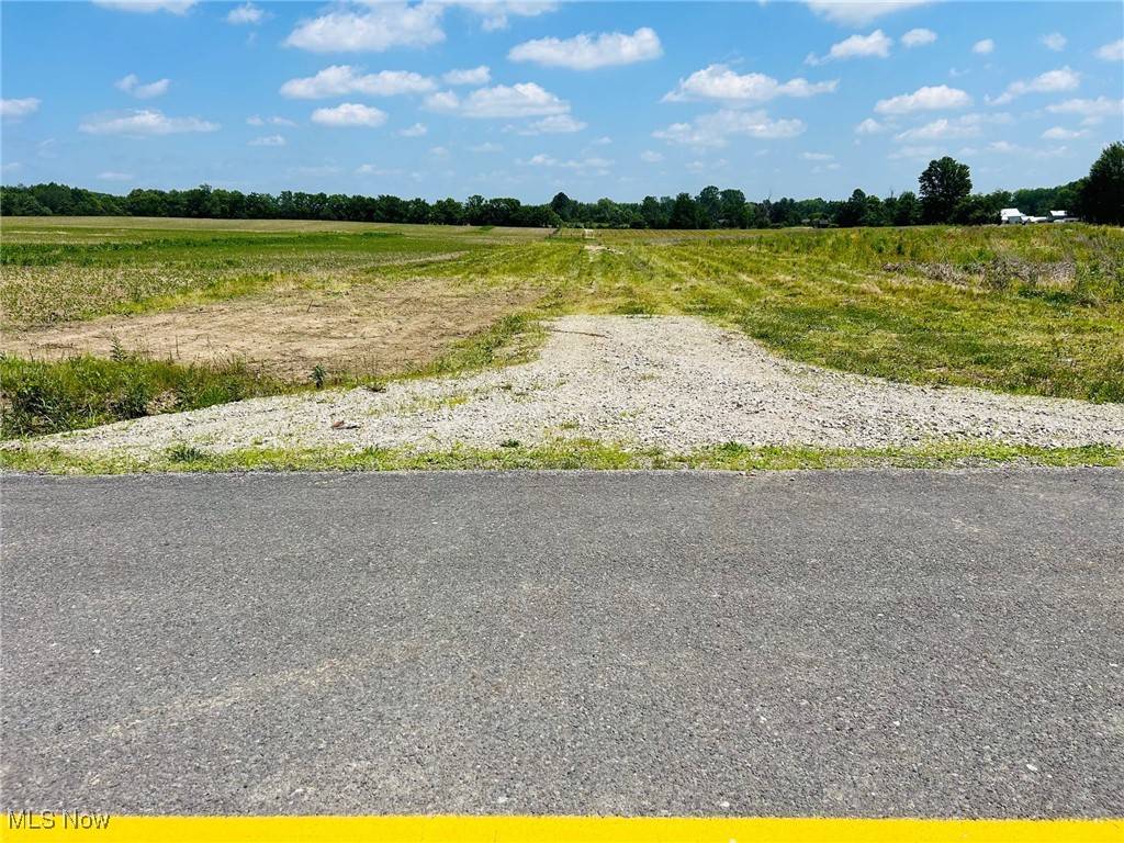 5497 Carsten RD, Medina, OH 44256