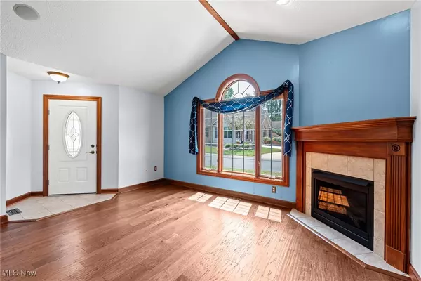 Hartville, OH 44632,1135 Saint Abigail ST SW