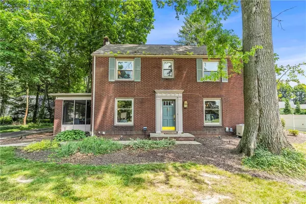 Salem, OH 44460,1306 N Lincoln AVE
