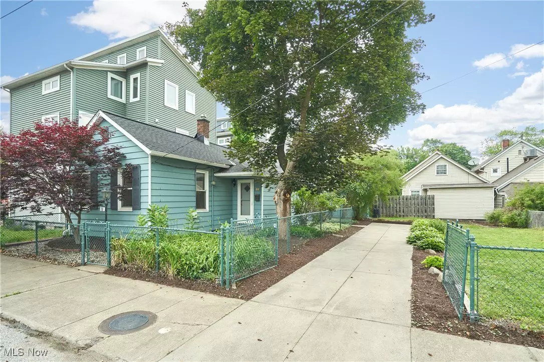 Cleveland, OH 44113,782 Brayton AVE