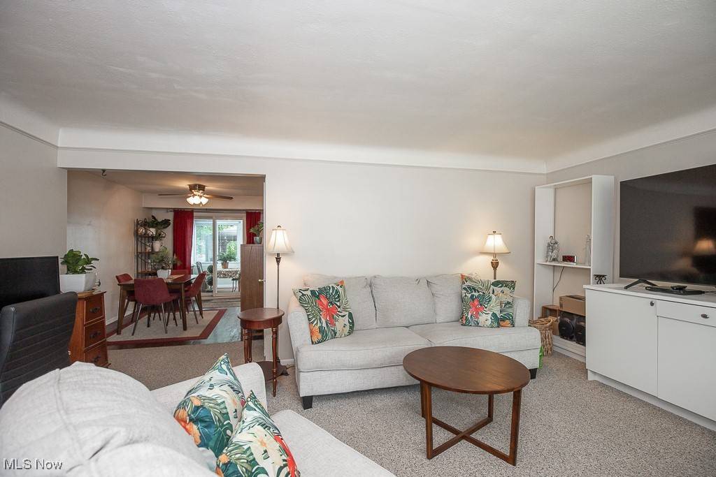 Parma, OH 44130,7250 Glenn Oval DR