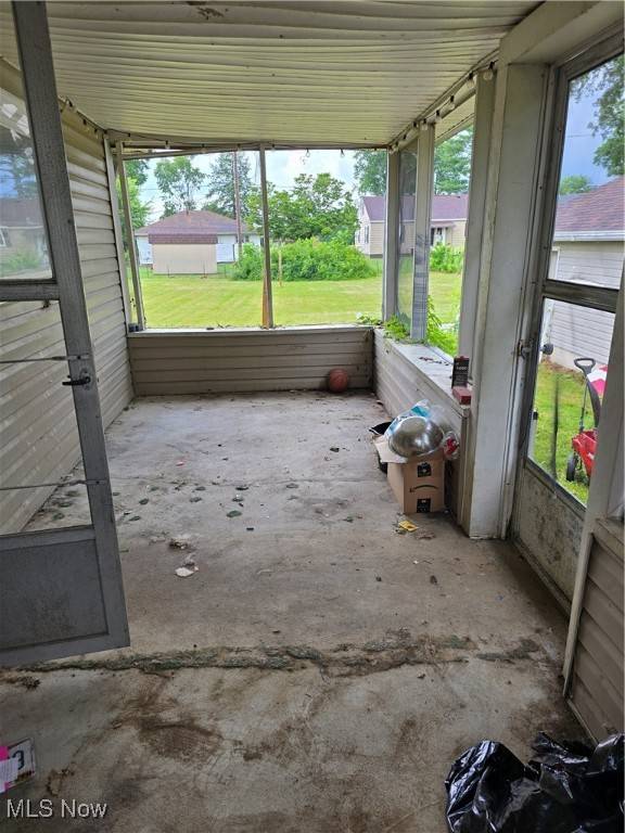 Gnadenhutten, OH 44629,317 Maple ST N