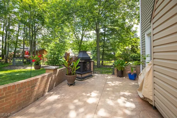Strongsville, OH 44136,20622 Wildwood LN