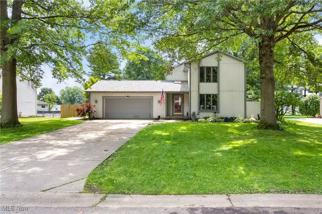 North Canton, OH 44720,1558 Windcrest ST NW