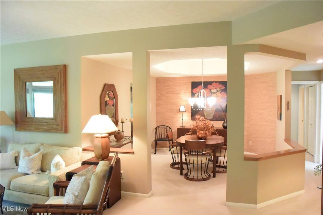 Cuyahoga Falls, OH 44223,2284 Stone Creek TRL