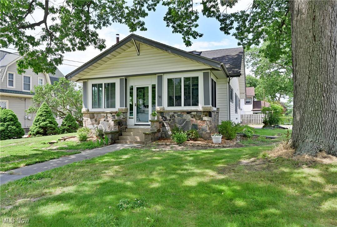 891 Park AVE, Amherst, OH 44001