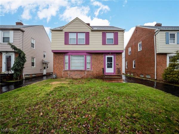 4482 Baintree RD, University Heights, OH 44118