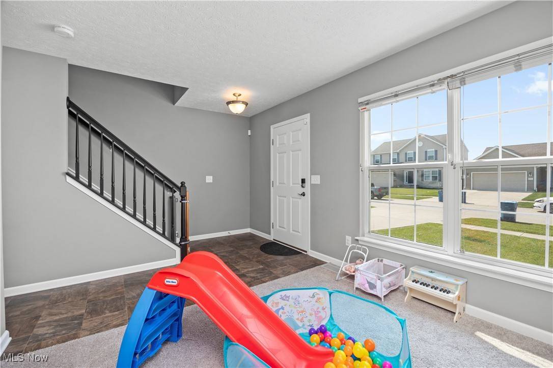 Lorain, OH 44053,3942 Abigail DR