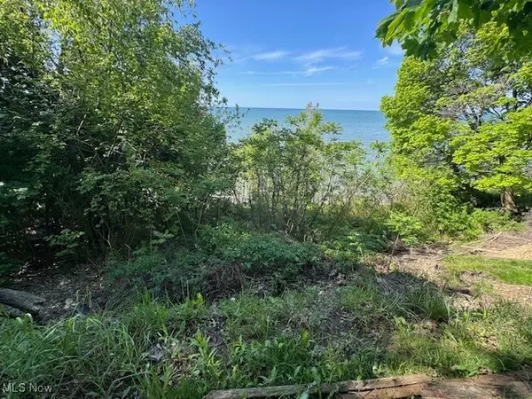 Painesville, OH 44077,24 Iroquois AVE