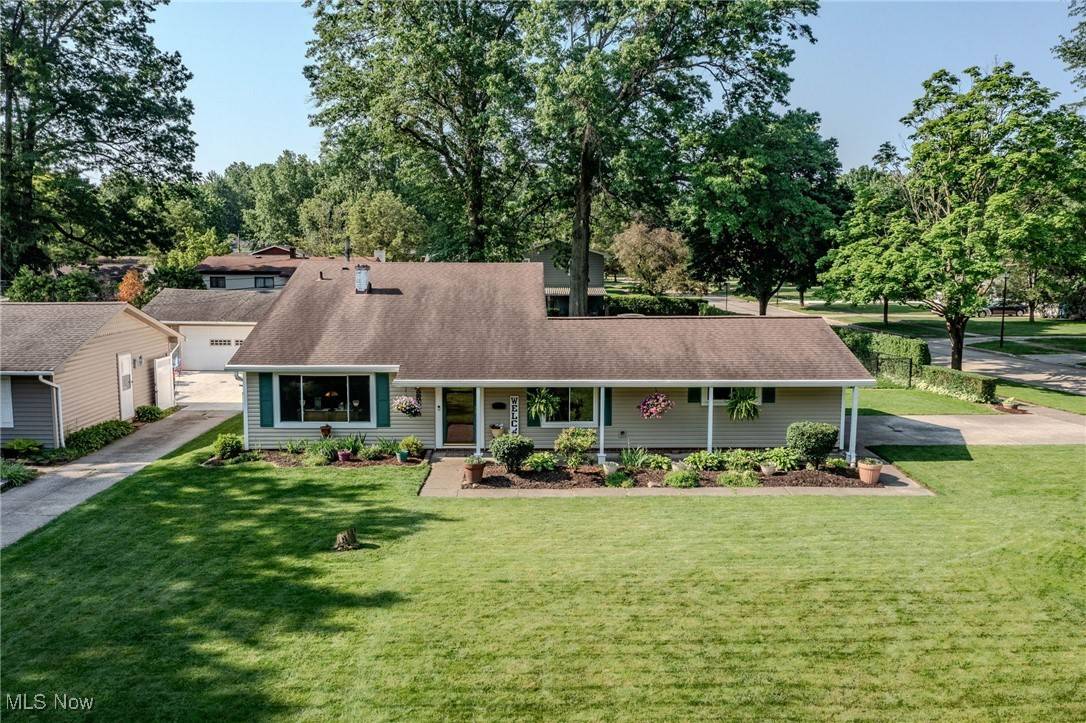 North Olmsted, OH 44070,25171 Doe DR