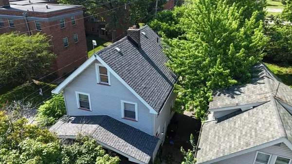 Cleveland, OH 44120,13010 Parkhill AVE