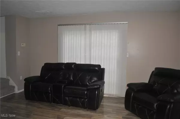 Middleburg Heights, OH 44130,20354 Williamsburg CT #201A