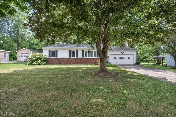 140 Lincoln ST, Wellington, OH 44090