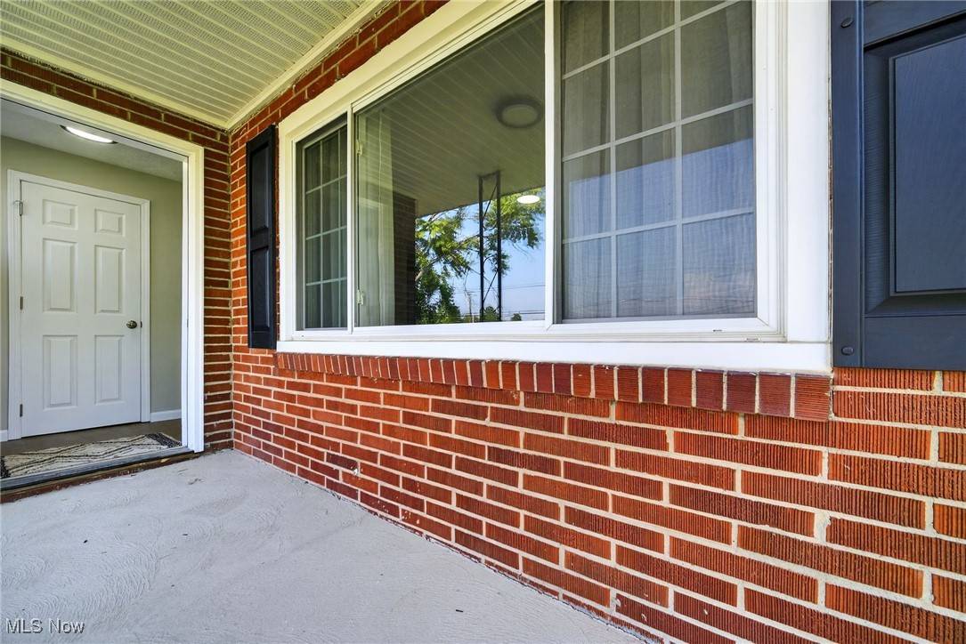 Wadsworth, OH 44281,9899 Mount Eaton RD