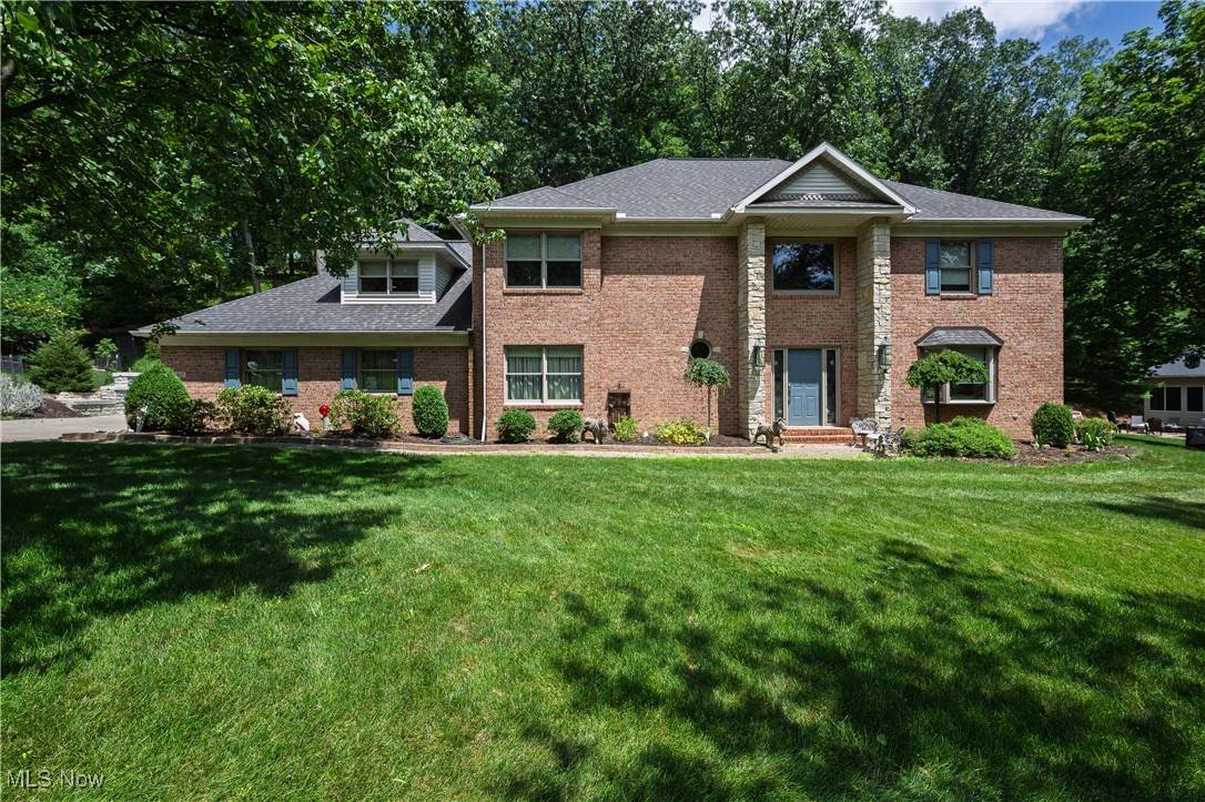 1427 Terrace RD NW, New Philadelphia, OH 44663