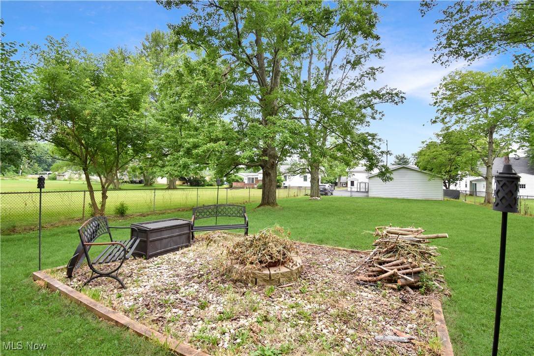 Geneva, OH 44041,417 Centennial ST