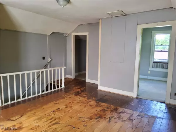 West Salem, OH 44287,199 Middle ST