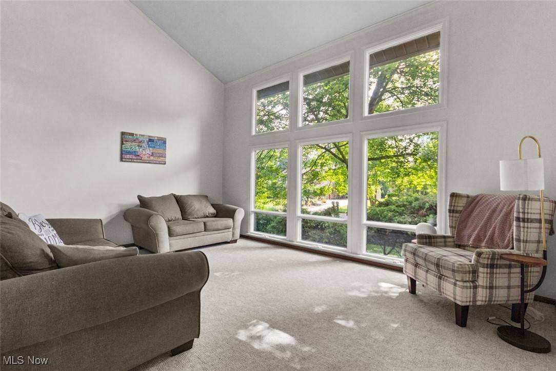 Canton, OH 44705,5035 Parkhaven AVE NE