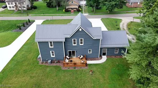 Gnadenhutten, OH 44629,138 Cherry ST
