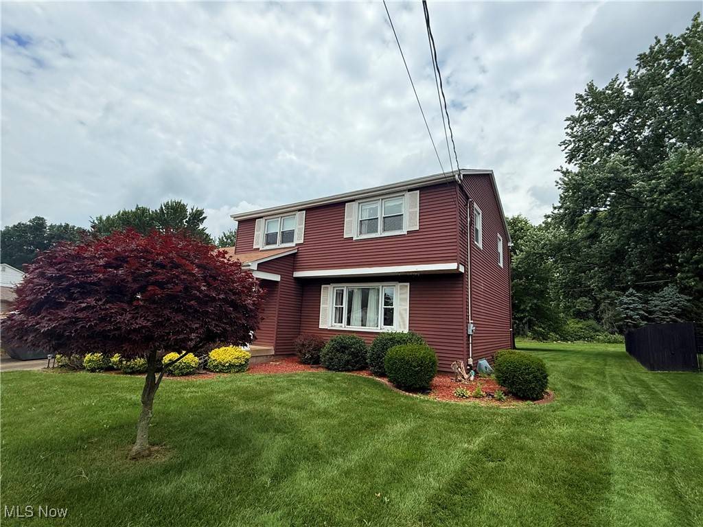 Boardman, OH 44512,772 Teakwood DR