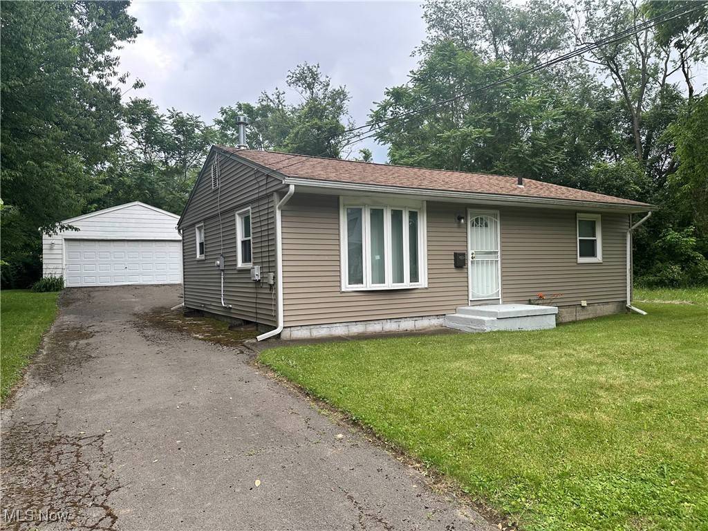Youngstown, OH 44505,1117 Katherine AVE