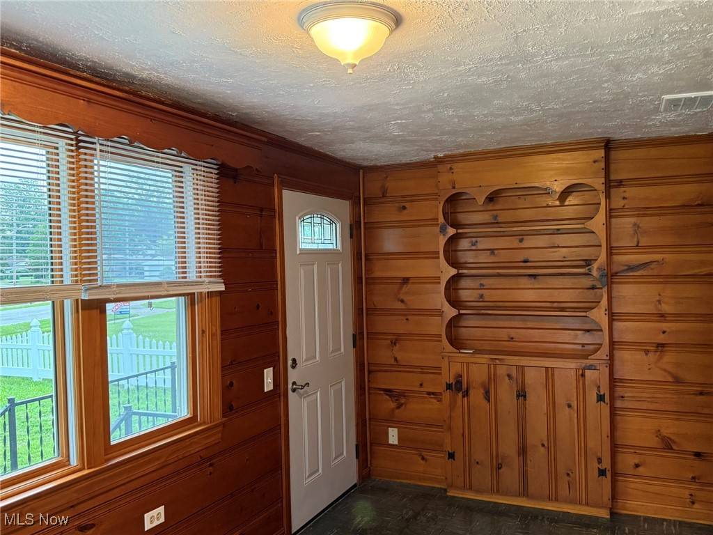 Eastlake, OH 44095,654 E 331st ST