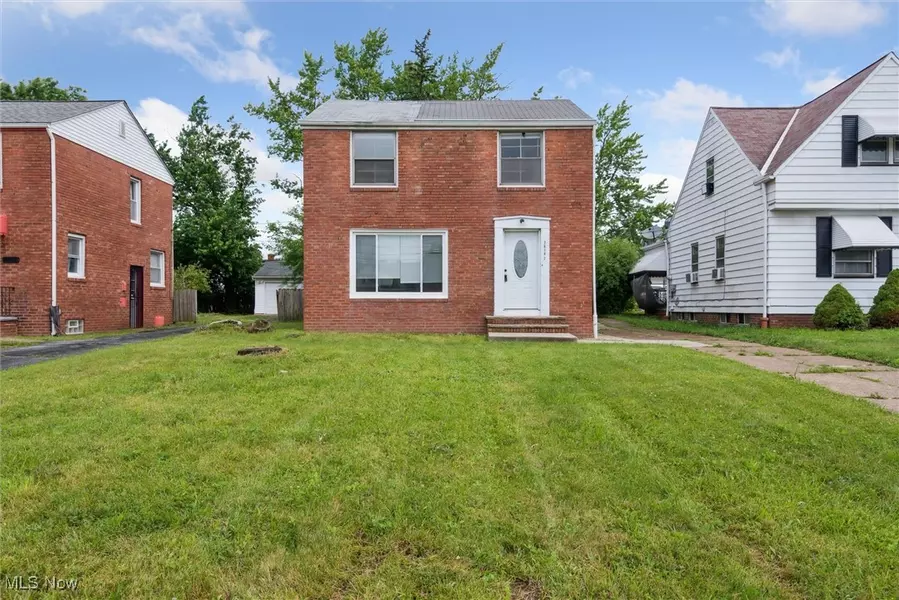 20107 Libby RD, Maple Heights, OH 44137