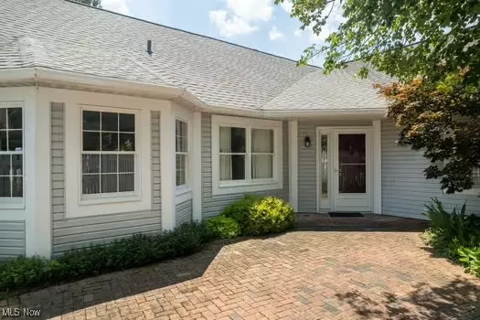 830 Sutton Place #52, Akron, OH 44313