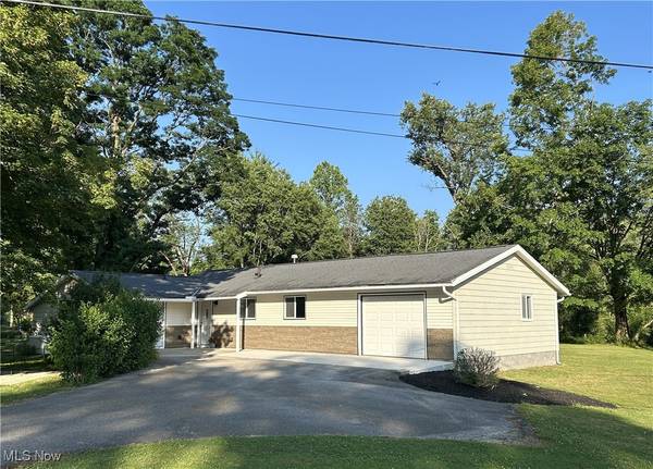 10263 Wye RD, Chesterland, OH 44026