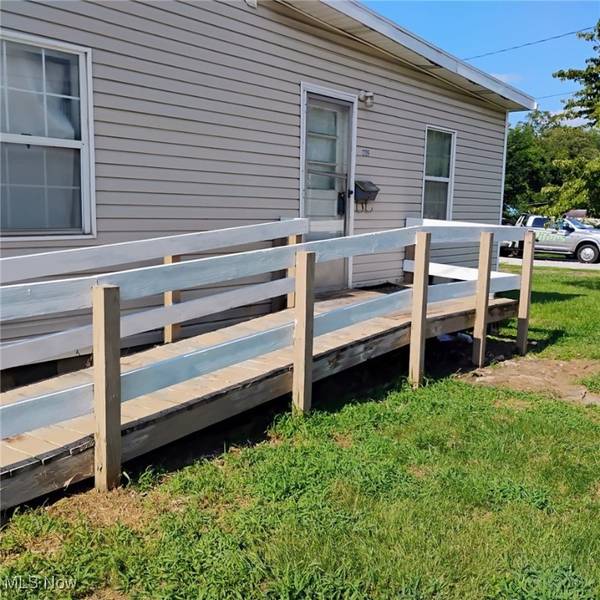 1209 Camden AVE, Parkersburg, WV 26101