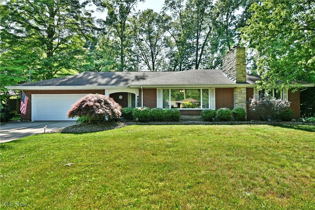 358 Wainwood DR SE, Warren, OH 44484