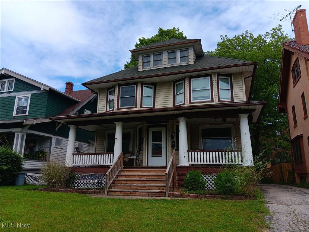10710 Clifton BLVD, Cleveland, OH 44102