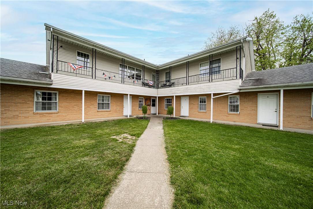 Geneva, OH 44041,4960 Golf View DR
