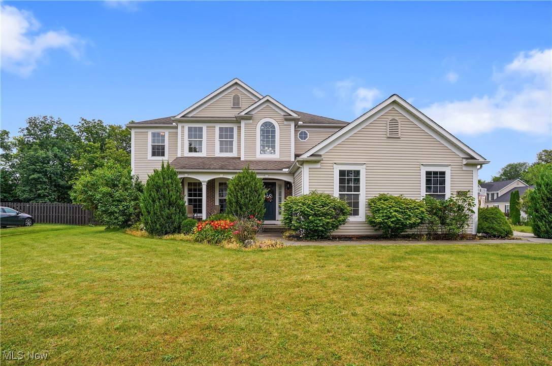 1664 Jennifer LN, Streetsboro, OH 44241