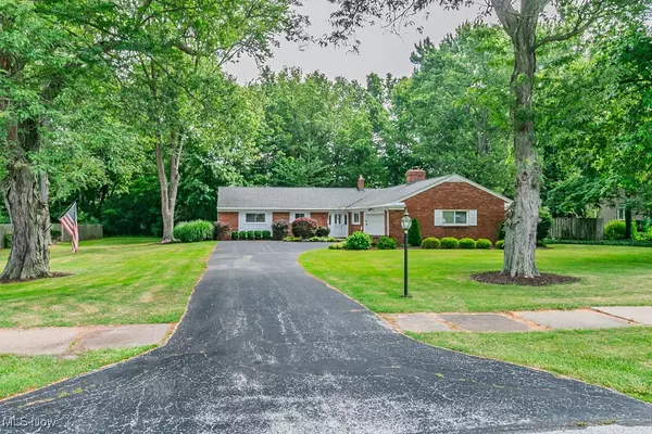 125 Stratford RD, Painesville, OH 44077