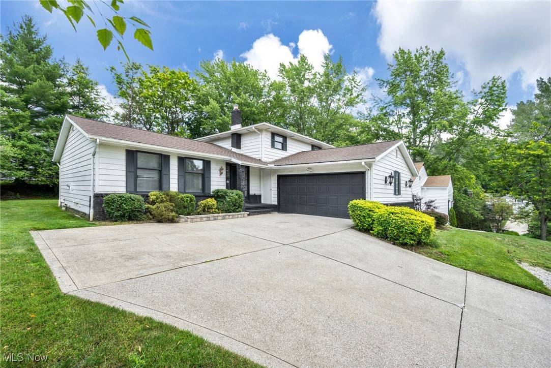 Solon, OH 44139,5880 Deepwood TRL