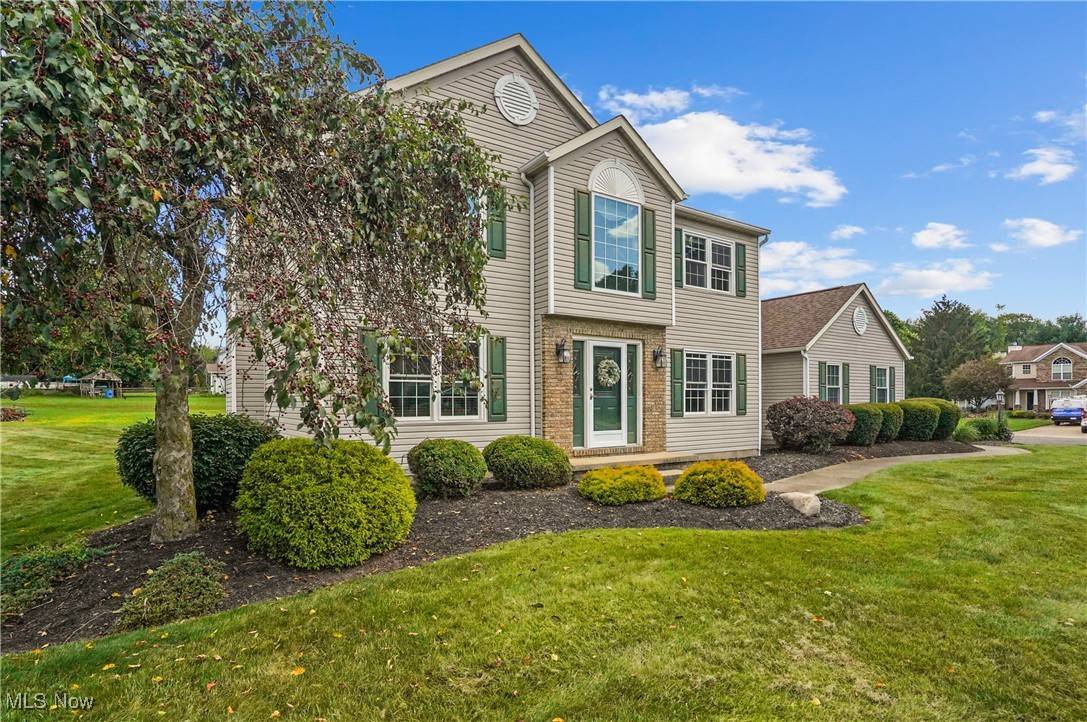 Akron, OH 44312,2202 Martin Crest DR