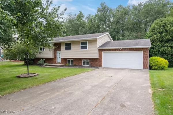 Uniontown, OH 44685,3784 Ramsey DR
