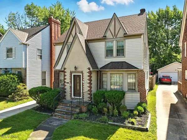 1915 Powell AVE, Cleveland Heights, OH 44118