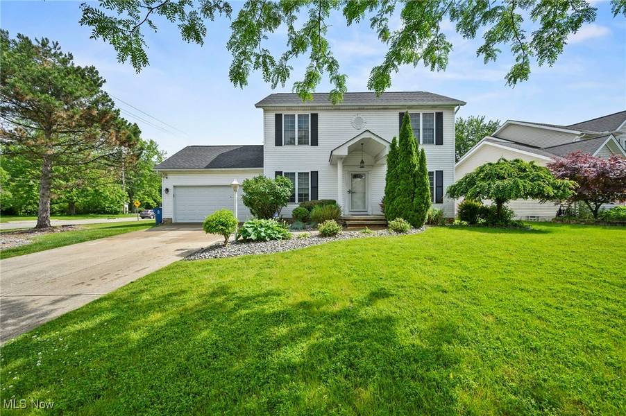 38440 Westminster LN, Willoughby, OH 44094