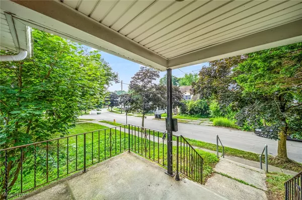 Akron, OH 44320,853 Fried ST