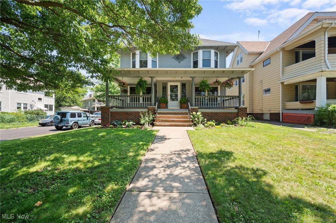 1303 W 102nd ST, Cleveland, OH 44102