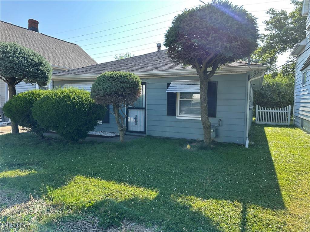 Newburgh Heights, OH 44105,4013 E 29th ST